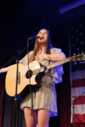 Jenny Tolman performing at the Music City Cares Veterans Benefit Show